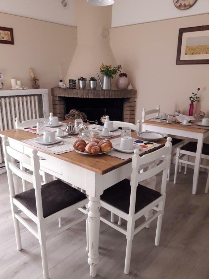 Bed and Breakfast Casavittorio à San Giovanni In Marignano Extérieur photo